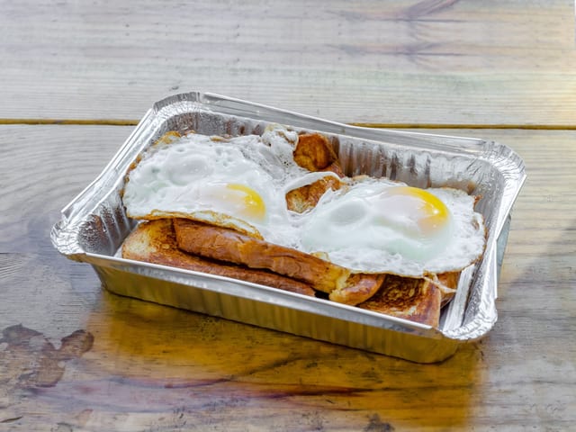 2 Eggs Breakfast Sandwich.